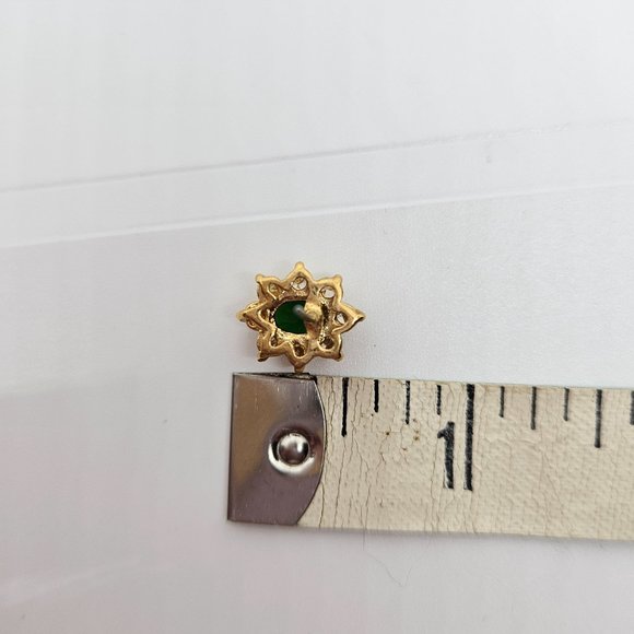 Simulated Emerald Green/White Oval Stud Earrings - Picture 9 of 9